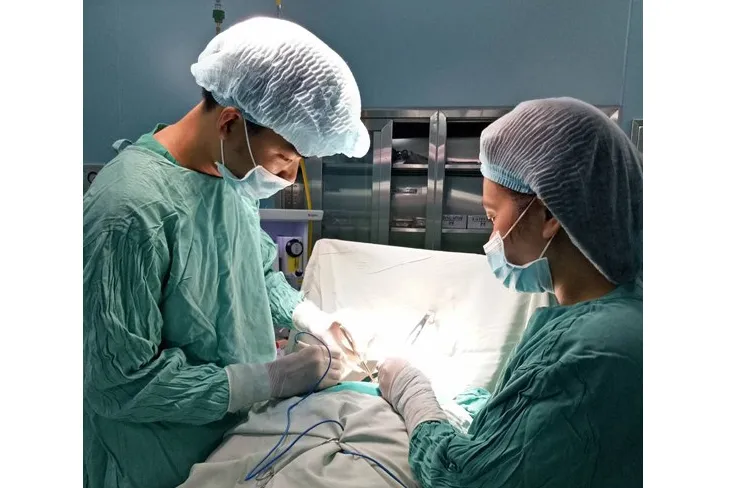 Kịp thời cứu sống bệnh nhân ung thư mô tuyết giáp