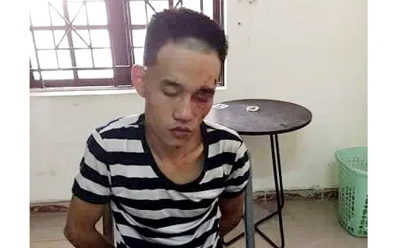 Đang viếng tang, người đàn ông bị con trai bạn cứa cổ tử vong