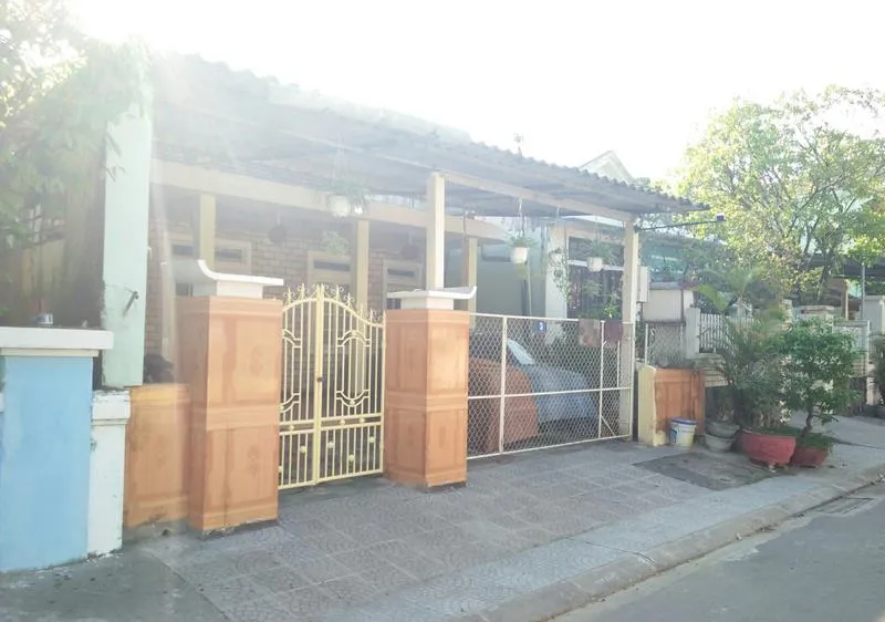 Ngôi nhà nơi xảy ra vụ ông Hưng đánh người. Ảnh: T.L. 