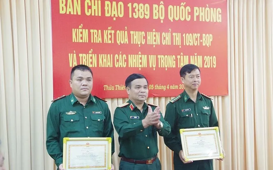 Phát hiện hơn 9 tấn ngà voi tuồn vào miền Trung 