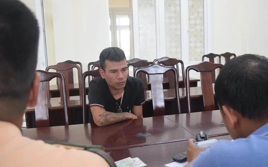Phương tiện do Việt điều khiển