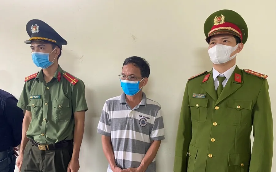 Khởi tố, bắt tạm giam Nguyễn Văn Hiền.