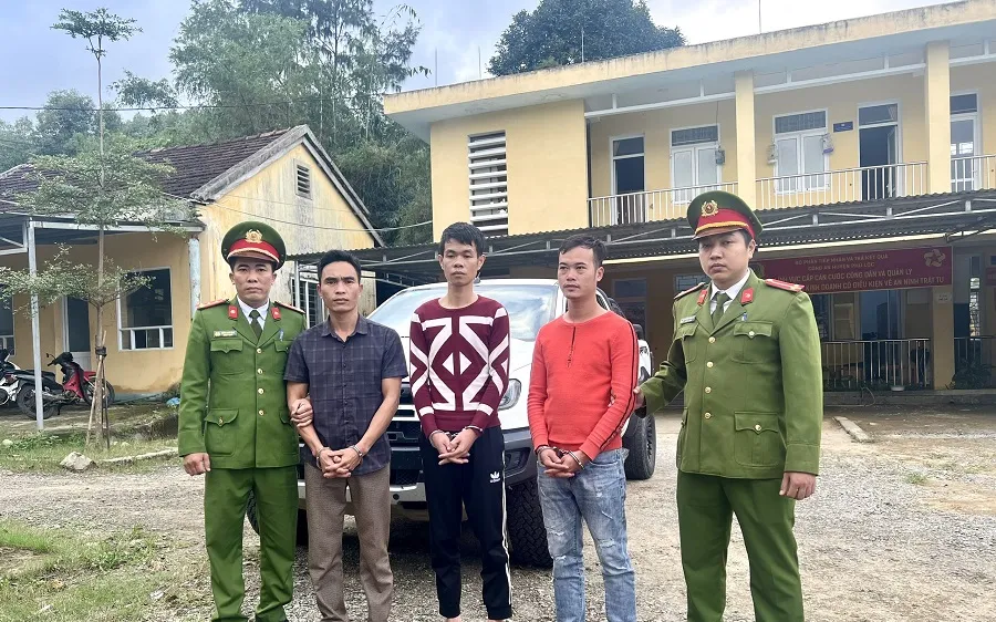 Công an bắt giữ 3 đối tượng lừa đảo chiếm đoạt 41 tấn thóc