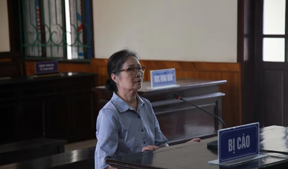 Bị cáo Trần Thị Ngọc Oanh tại phiên tòa