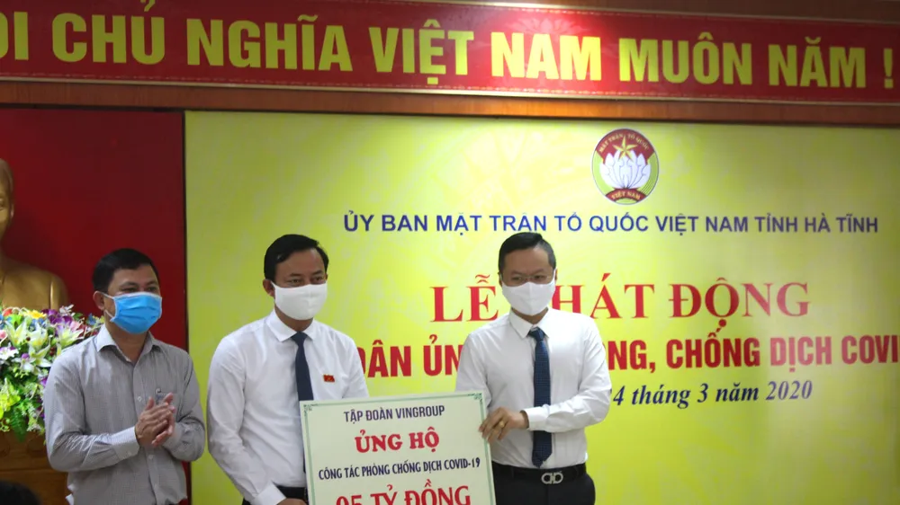 Doanh nghiệp tham gia ủng hộ công tác phòng, chống dịch Covid-19 tại Hà Tĩnh