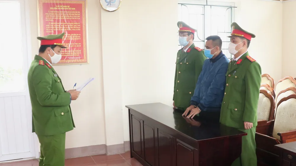 Công an tỉnh Hà Tĩnh ra quyết định khởi tố vụ án, khởi tố bị can và lệnh bắt bị can để tạm giam đối với Lê Ngọc Hà. Ảnh: Công an Hà Tĩnh cung cấp