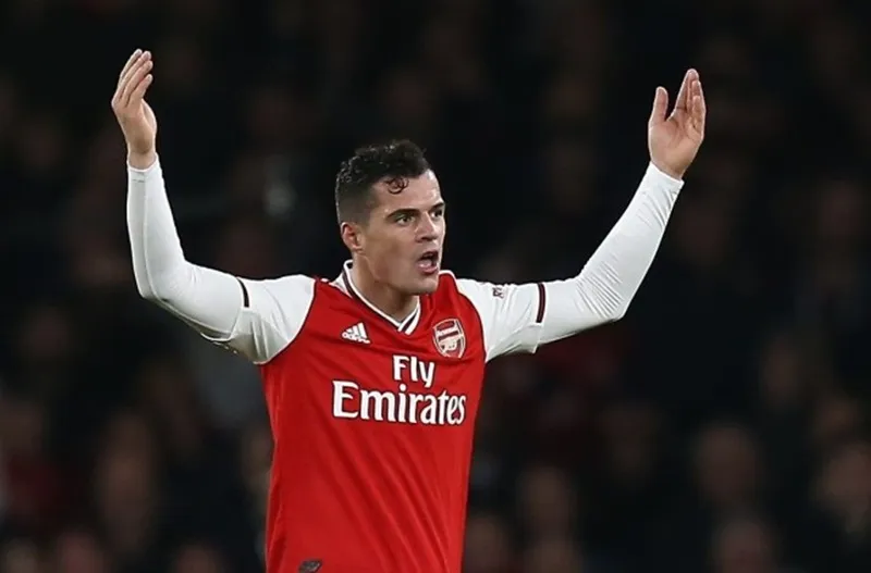 Granit Xhaka tiếp tục khiến nội bộ Arsenal không bình yên. Ảnh: Getty Images 