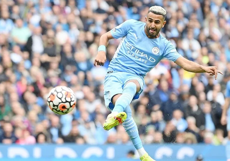 Khả năng sút phạt tốt của Riyad Mahrez là “vốn quý” của Man.City. Ảnh: Getty Images