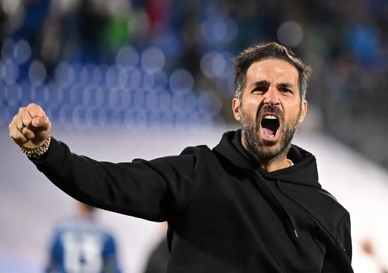 HLV Cesc Fabregas của Como. Ảnh: THX