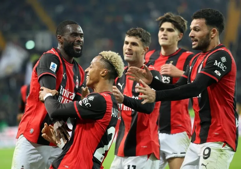 AC Milan thắng 2-0 trên sân Udinese và duy trì thành tích bất bại. Ảnh: THX