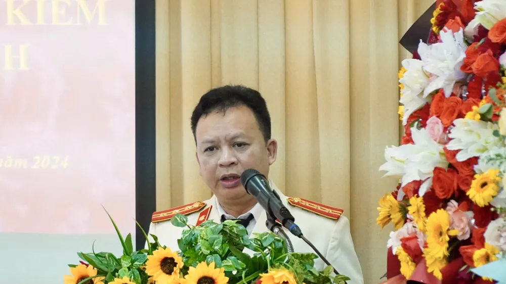 Ông Nguyễn Đức Thọ, Viện trưởng Viện KSND quận Bình Thạnh phát biểu nhận nhiệm vụ