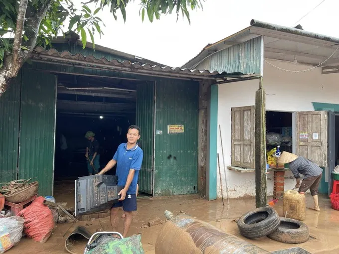 Podcast bản tin tối 25-5: Căng mình khắc phục hậu quả sau mưa lũ ở Hà Tĩnh | Khẩn trương đánh giá hiện trạng Ngai vua Triều Nguyễn 