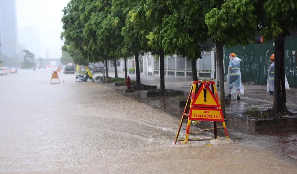 Cảnh báo mưa lớn trên diện rộng ở Bắc bộ