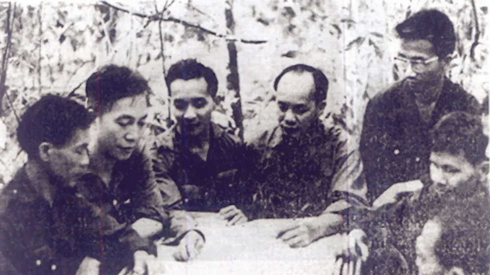Các đồng chí lãnh đạo Phân khu 1 (Sài Gòn - Gia Định) họp bàn kế hoạch tổng tiến công Xuân Mậu Thân 1968 Ảnh: DƯƠNG THANH PHONG