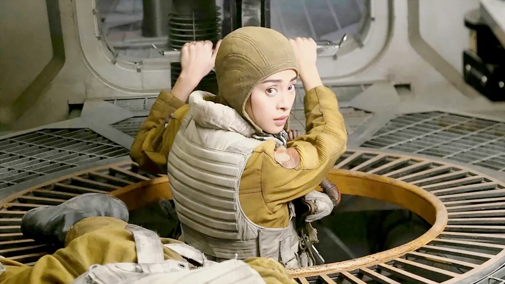 Ngô Thanh Vân xuất hiện trong siêu phẩm Starwars: The Last Jedi