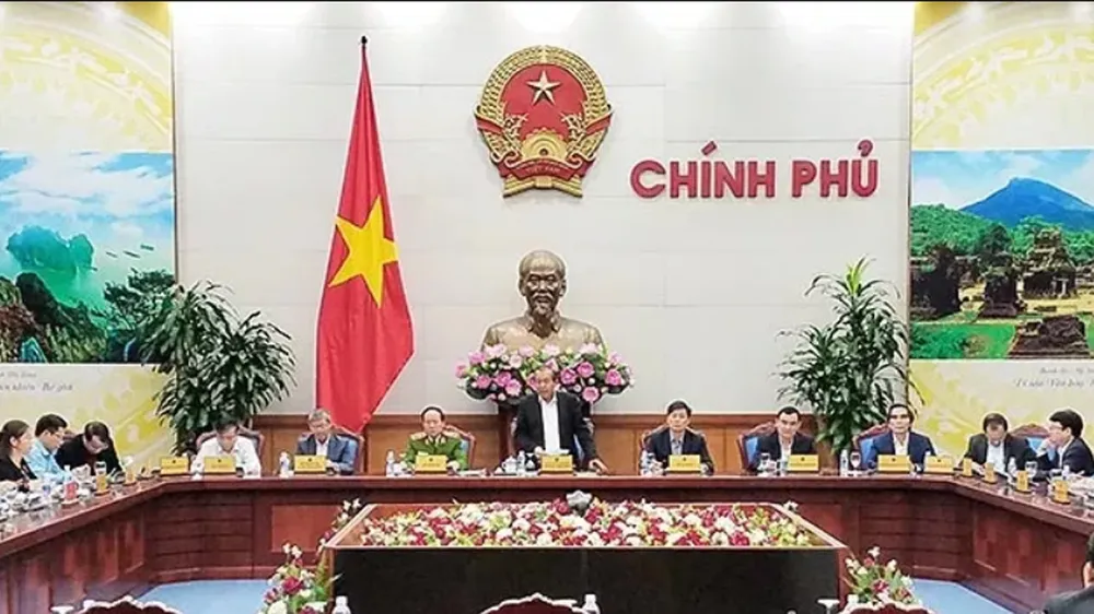 Đồng chí Trương Hòa Bình, Ủy viên Bộ Chính trị, Phó Thủ tướng Thường trực Chính phủ chủ trì phiên họp