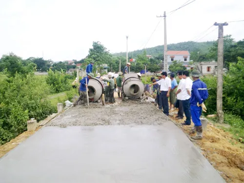 Xử lý sai phạm vụ xã “ép” dân nộp tiền làm đường mới chứng hồ sơ
