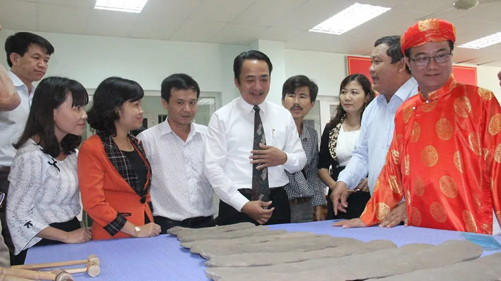 Đàn đá Lộc Hòa được công nhận bảo vật quốc gia