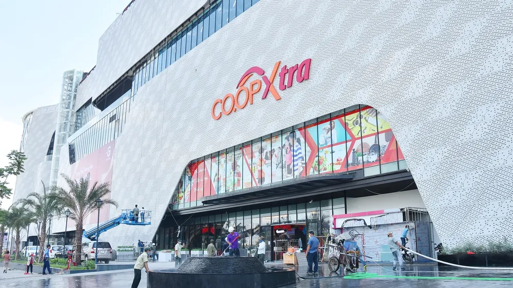 Đại siêu thị Co.opXtra đẳng cấp Singapore bên trong Sense City Phạm Văn Đồng sẽ giảm giá hàng trăm sản phẩm trong ngày khai trương.