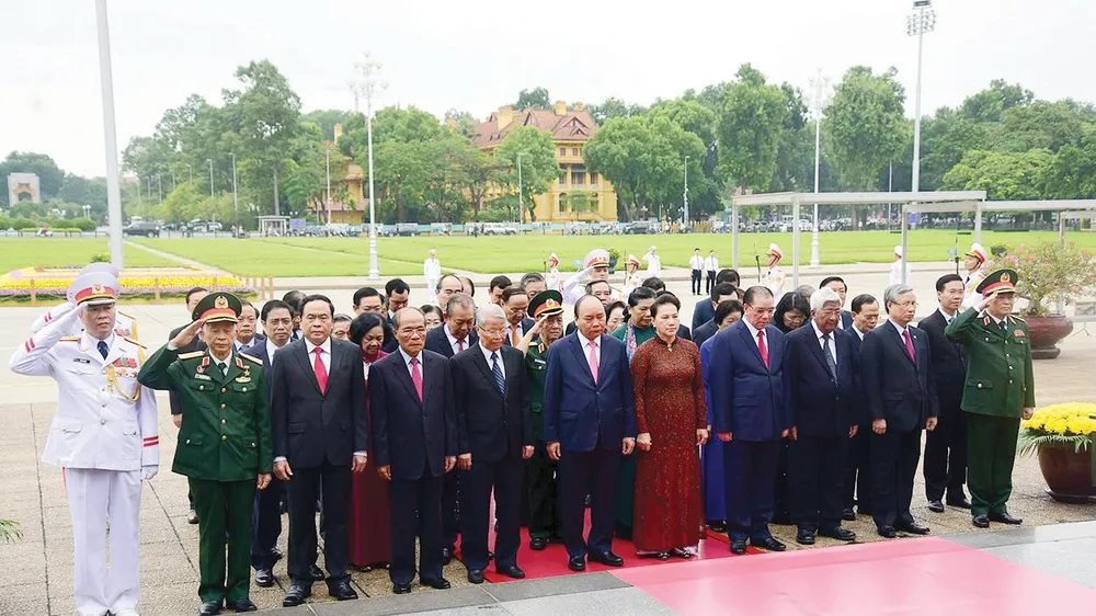 Lãnh đạo Đảng, Nhà nước vào Lăng viếng Chủ tịch Hồ Chí Minh