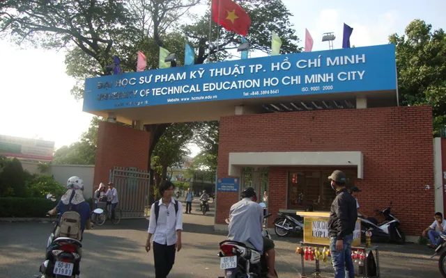 Hầu hết các trường đại học đã chi thưởng tết 