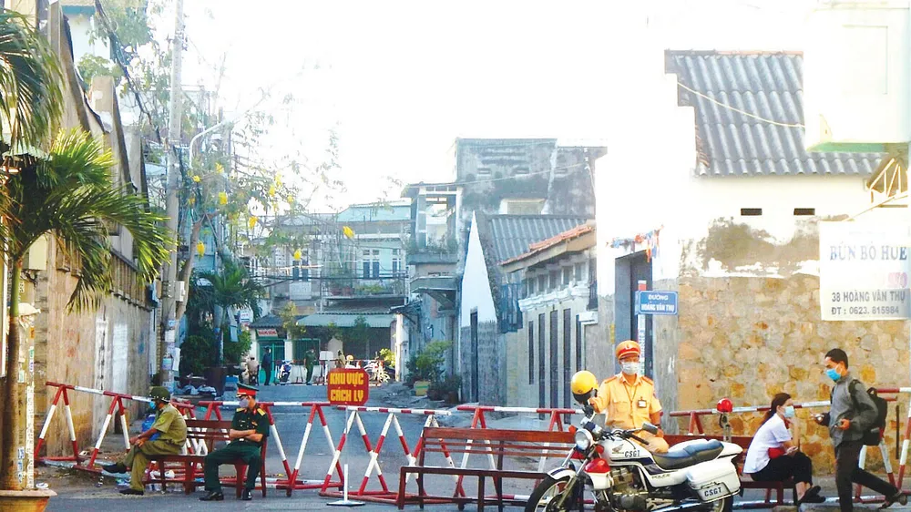 Phong tỏa 2 tuyến đường ở TP Phan Thiết, Bình Thuận để ngăn dịch lây lan