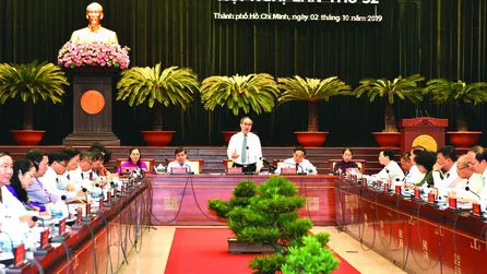 Chuẩn bị nội dung cho Đại hội đại biểu Đảng bộ TPHCM lần thứ XI