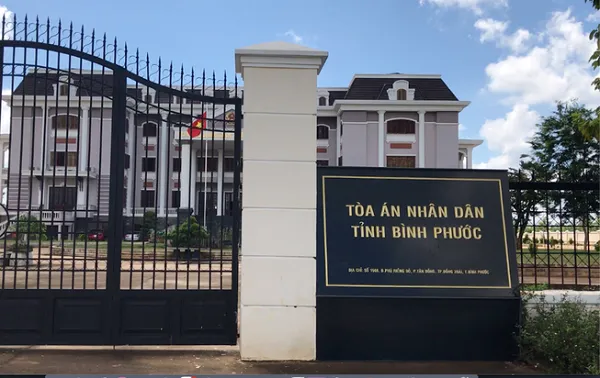 Thêm một vụ uống thuốc trừ sâu tự tử tại tòa