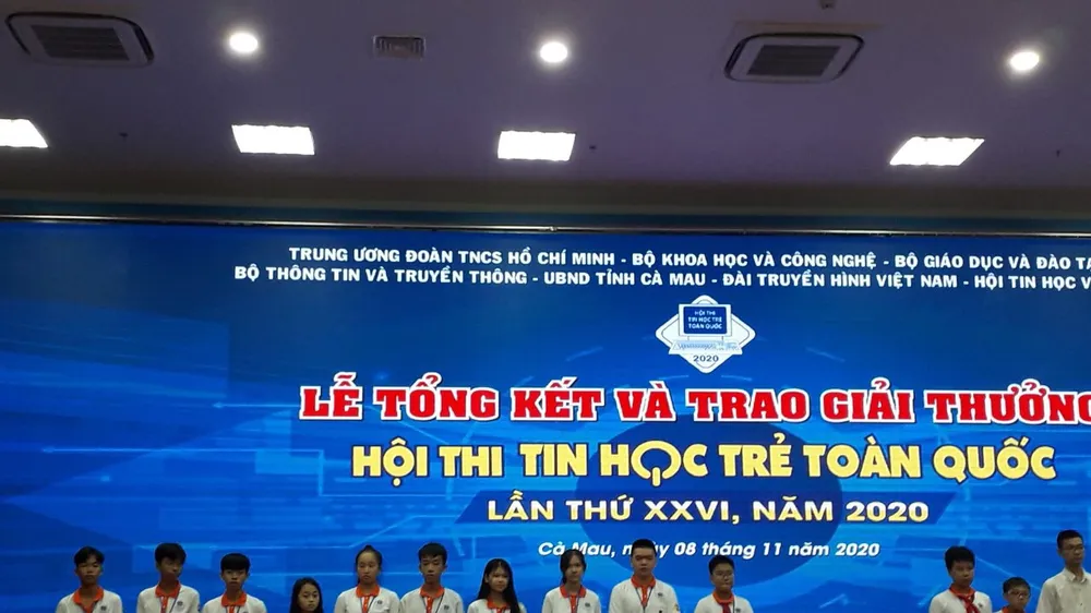 Trao giải Hội thi Tin học trẻ toàn quốc lần thứ 26