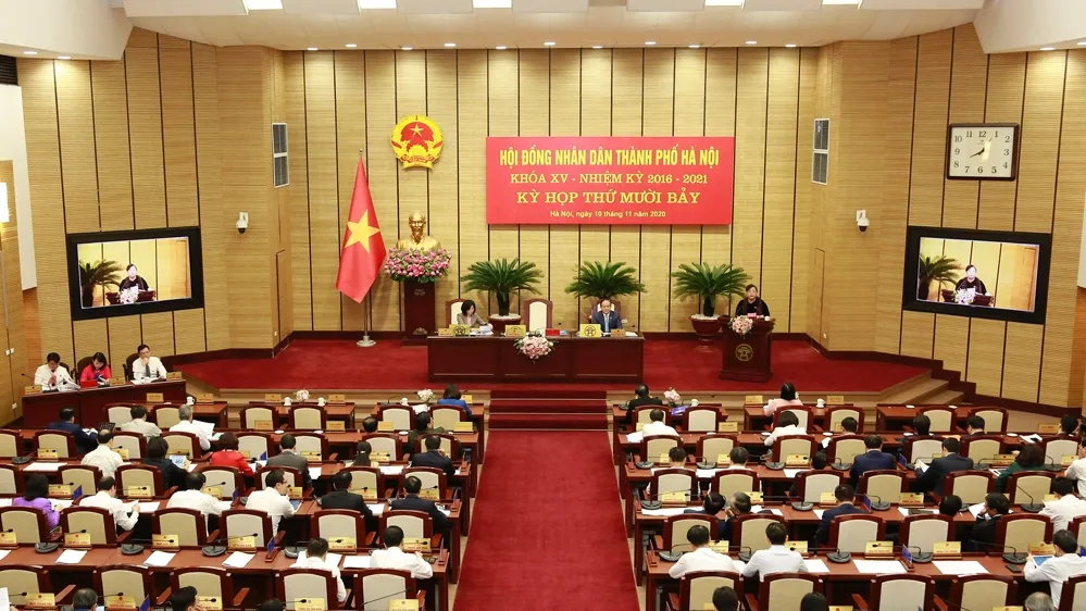 Quang cảnh Kỳ họp thứ 17 HĐND TP Hà Nội. Ảnh: LAODONGTHUDO.VN 