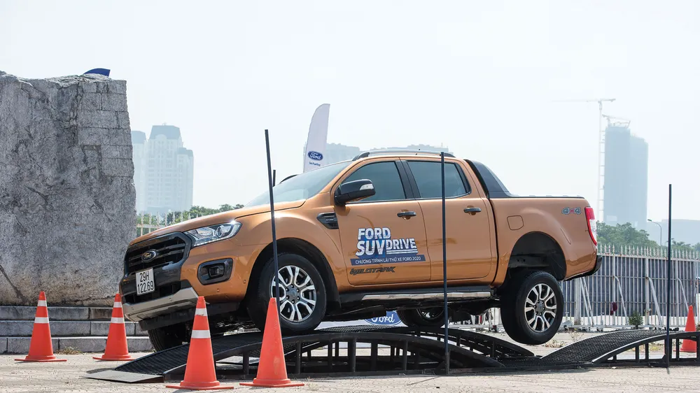 Tại Ford, có 3 công cụ mô phỏng NVH chính được sử dụng