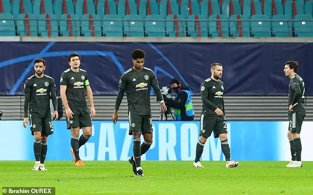 Man Utd phải xuống chơi ở Europa League