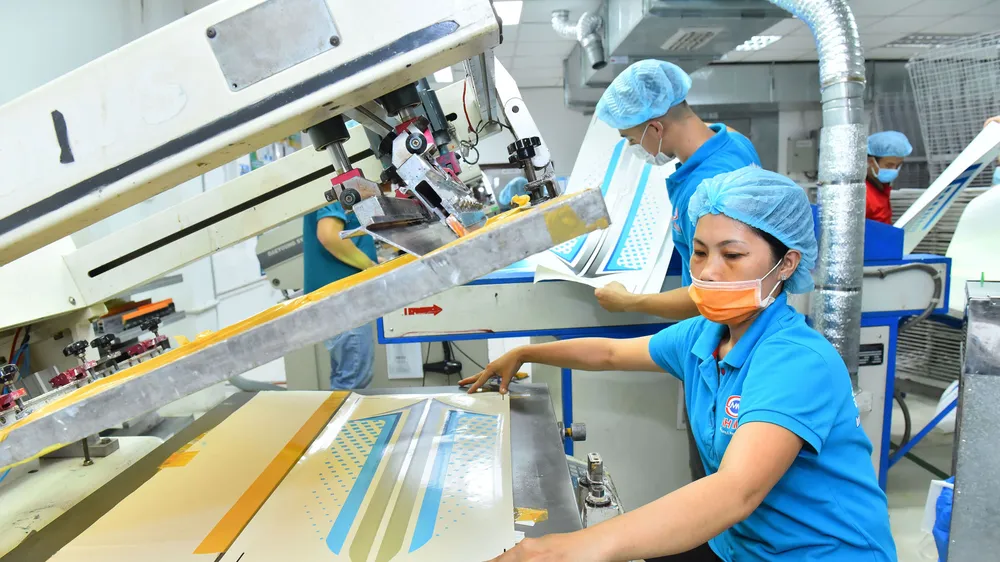 Công ty TNHH In Minh Mẫn đã tham gia vào chuỗi cung ứng cho Tập đoàn Samsung nhờ nỗ lực cải tiến quy trình sản xuất. Ảnh: ÁI VÂN