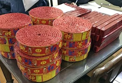 Bắt 4 vụ vận chuyển pháo lậu
