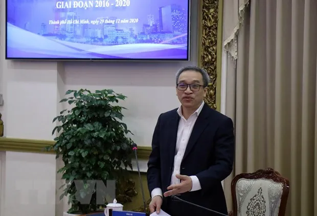 Thứ trưởng Bộ Thông tin và Truyền thông Phan Tâm phát biểu tại Hội nghị. Ảnh: TTXVN