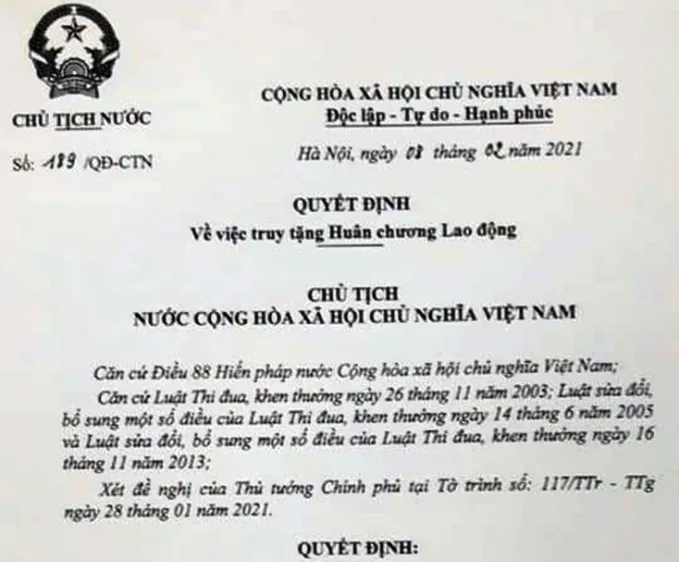 Truy tặng Huân chương Lao động cho Chủ tịch UBND xã qua đời khi giúp dân trong lũ
