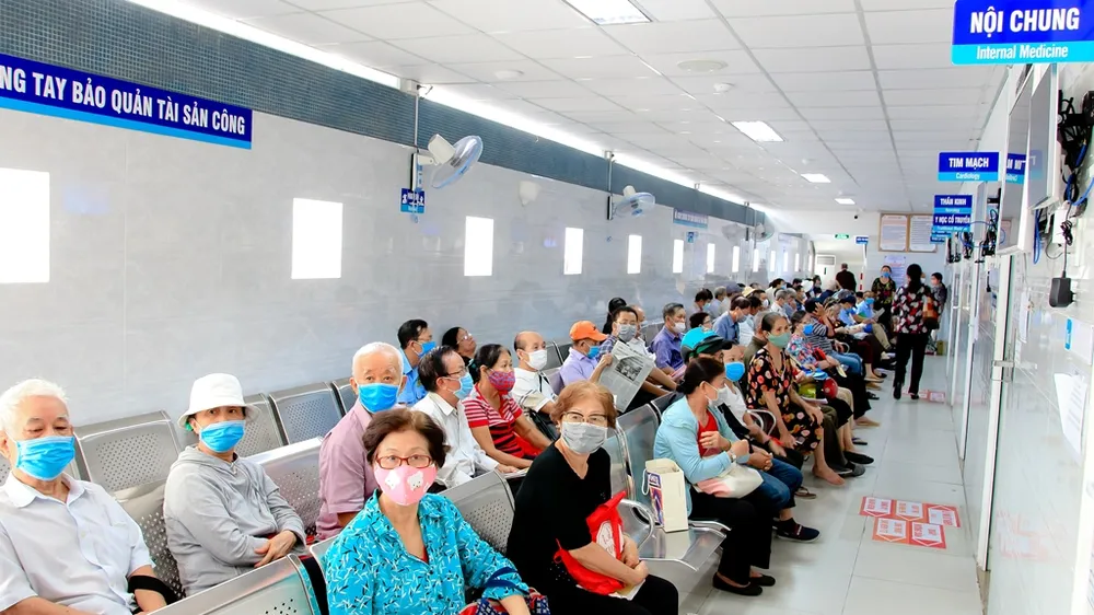 Bệnh viện Thống Nhất: Không nhận đăng ký khám chữa bệnh đối tượng hộ gia đình