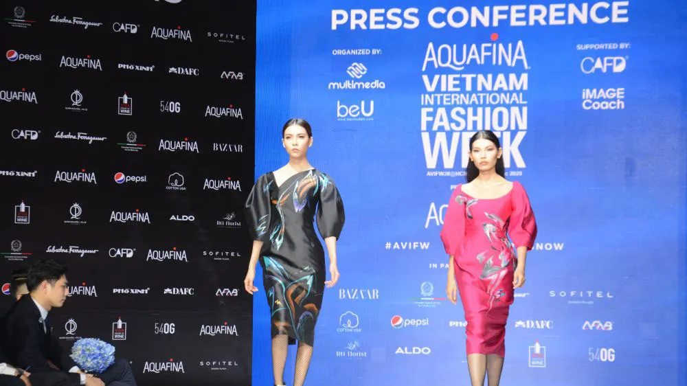 Các thiết kế thời trang Việt ngày càng khẳng định vị thế trên sàn thời trang thế giới