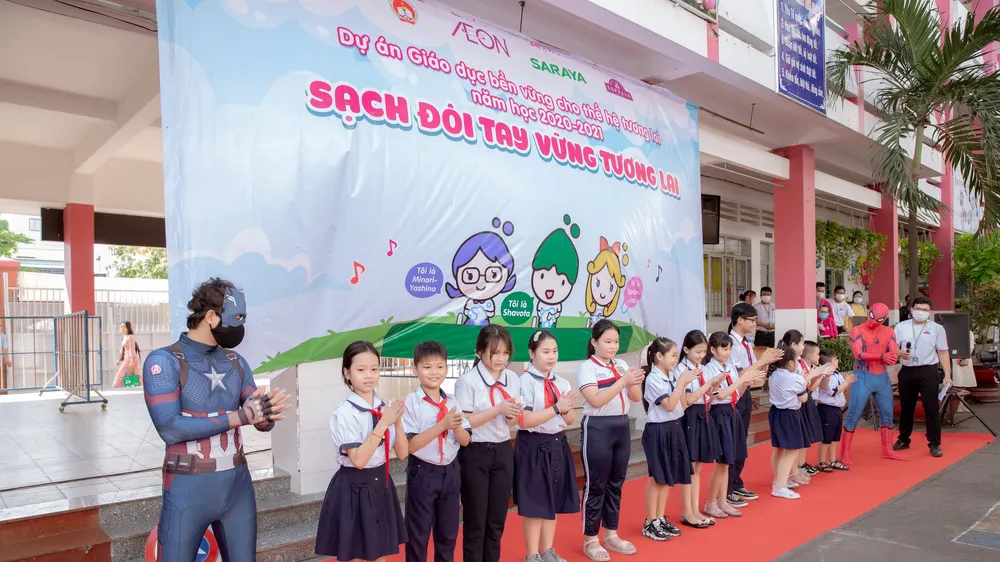 Dưới tác động của dịch COVID-19, năm học 2020 - 2021 tập trung vào chủ đề giữ gìn vệ sinh cá nhân với thông điệp “Sạch đôi tay - Vững tương lai”