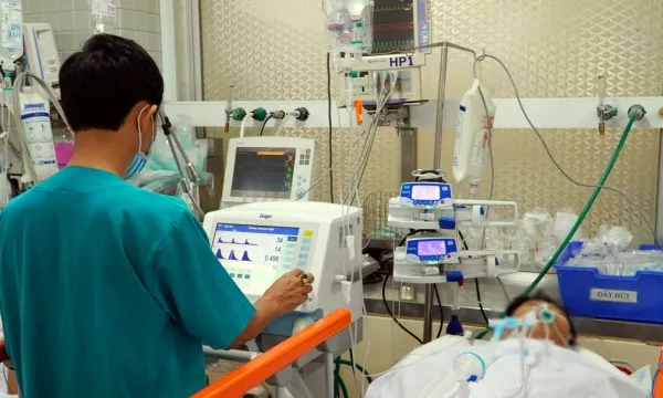Cứu sống bệnh nhi ngộ độc MetHemoglobin nặng