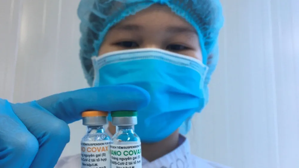 Cho phép thử nghiệm giai đoạn 3 vaccine NanoCovax