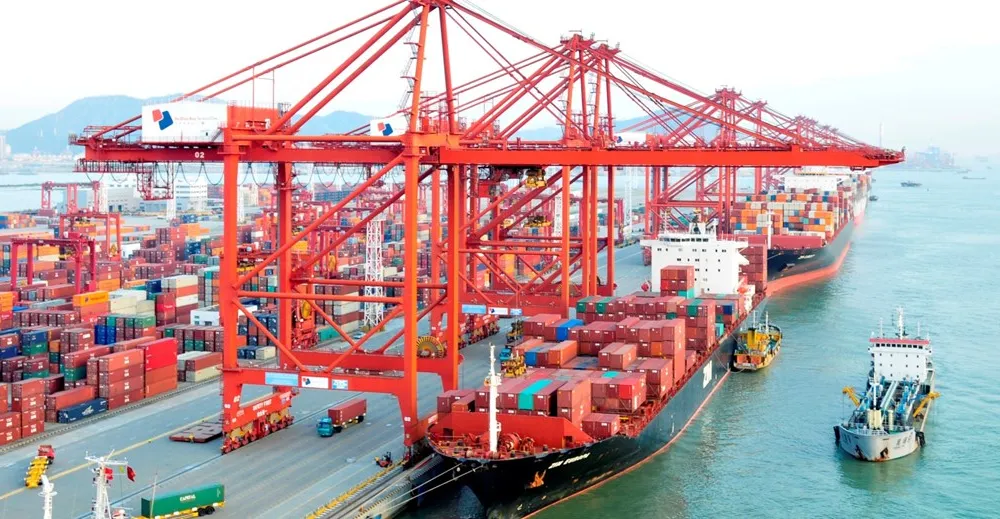 Cảng container không phát thải carbon 