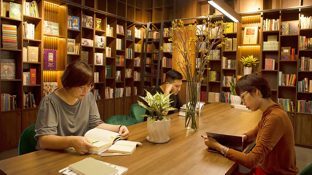 Với sự gần gũi, thân thiện, Nam Thi House đang được xem là không gian đọc lý tưởng của nhiều bạn trẻ. Ảnh: CHIRON DUONG - TODD