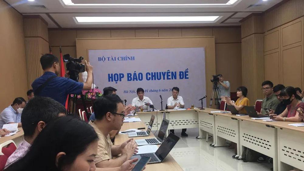 Bộ Tài chính tổ chức họp báo chuyên đề về kết quả triển khai hóa đơn điện tử (HĐĐT) trên phạm vi toàn quốc. Ảnh: Vietnam+