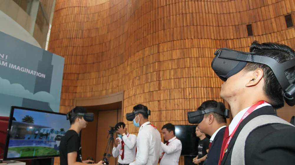 Ứng dụng công nghệ thực tế ảo (VR) vào nhà mẫu giúp khách hàng tìm hiểu rõ hơn về dự án đầu tư