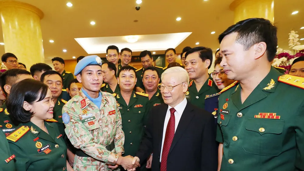 Tổng Bí thư Nguyễn Phú Trọng với các đại biểu. Ảnh: TTXVN