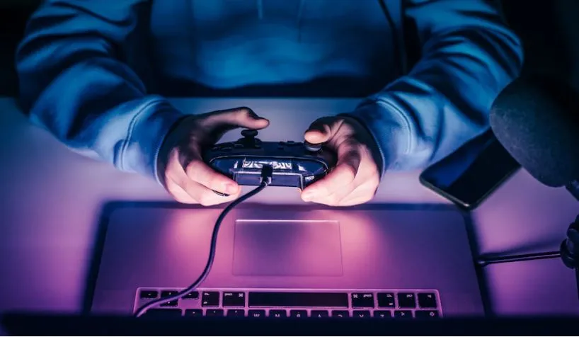Mối nguy cực đoan hóa game thủ