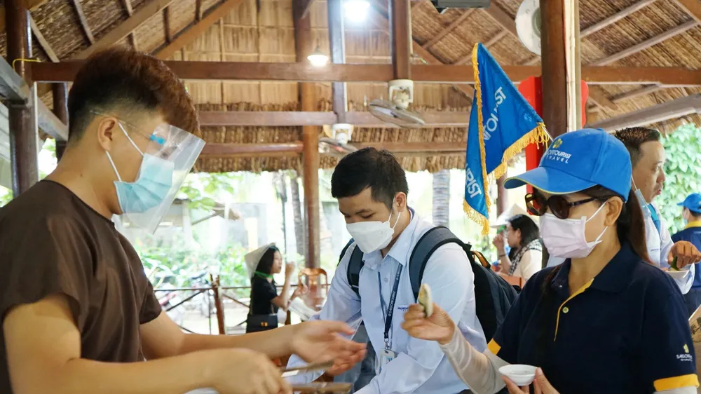 Ngày càng nhiều khách du lịch đến Bến Tre tham quan, trải nghiệm các sản phẩm du lịch