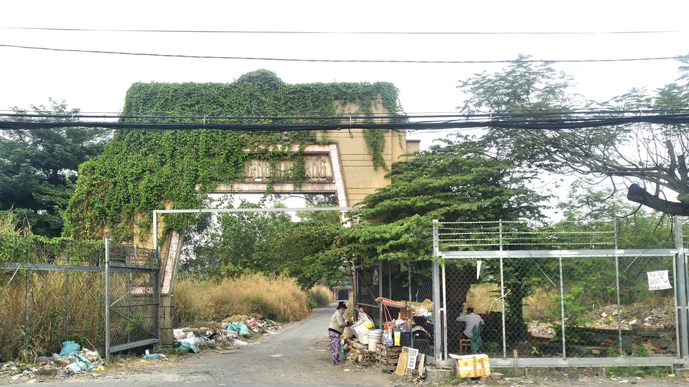 Tiến độ di dời, giải tỏa mặt bằng khu Nghĩa trang Bình Hưng Hòa còn chậm