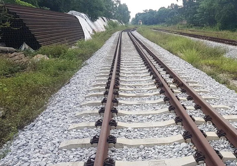 Đánh giá lại hiệu quả dự án đường sắt Yên Viên - Hạ Long 